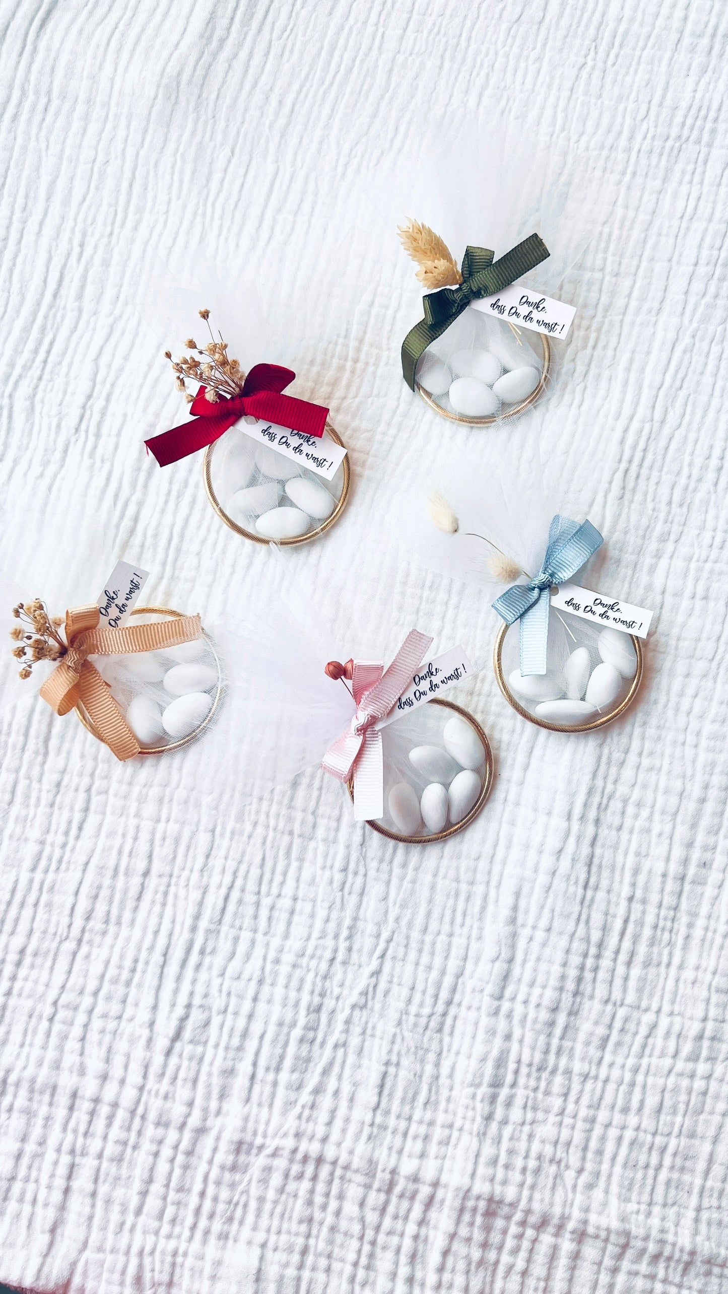 Hochzeitsmandeln im Ring personalisiert