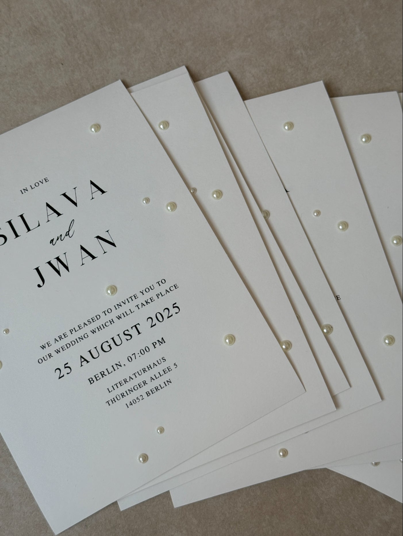 Edle Einladungskarten Hochzeit mit transparentem Umschlag mit Perlen und Siegel, Verlobung, Wedding Invitation, Mr & Mrs, Pearls, Wax Seals