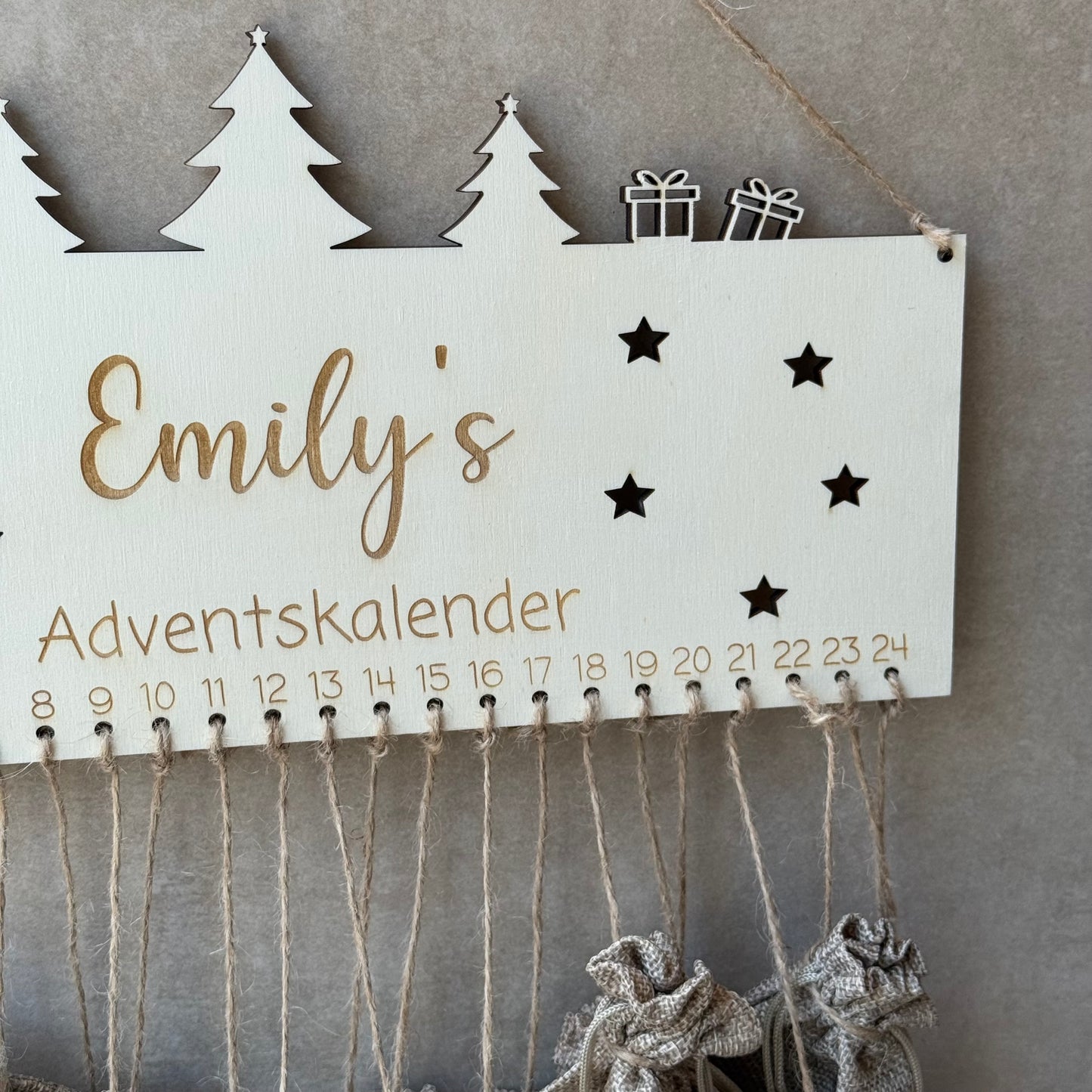 Personalisierter Adventskalender aus Holz zum selber befüllen